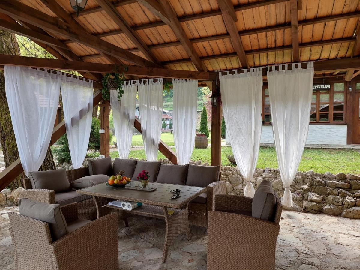 Atrium Holiday Home Bihac Luaran gambar