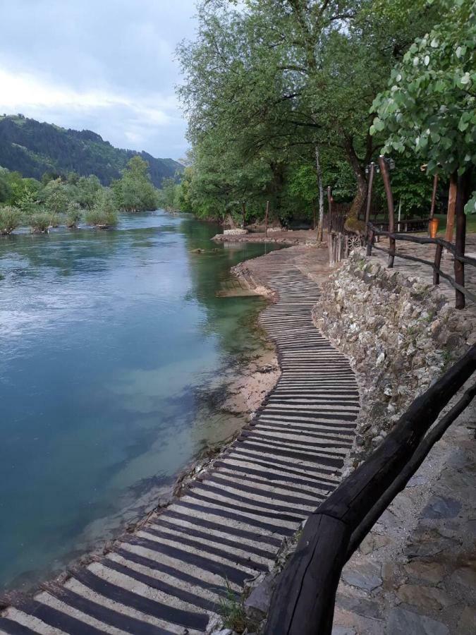 Atrium Holiday Home Bihac Luaran gambar